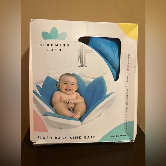 Blooming Bath Baby Bathing Mat - Picture 1 of 4